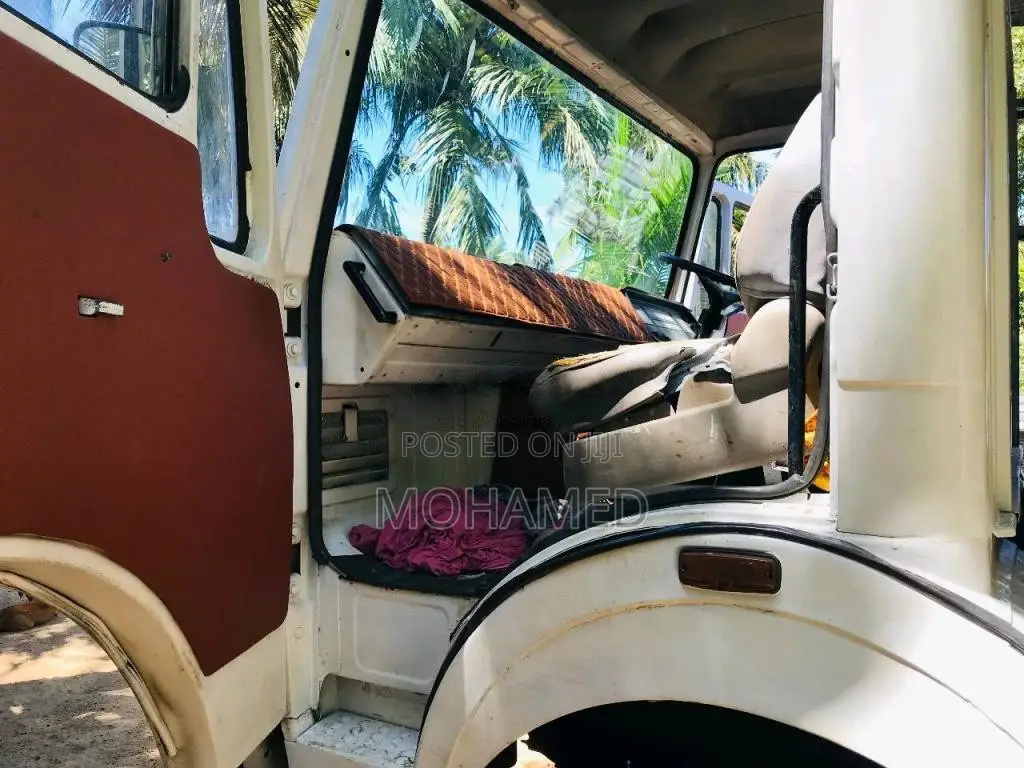 Tata LPK 1615c 2011 Lorry Unregistered (Recondition)
