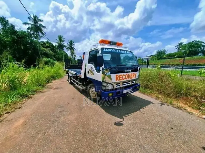 Isuzu Carrier 2007 Lorry (Used)