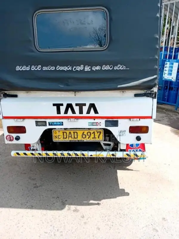 Tata Dimo Lokka 2016 Lorry (Used)