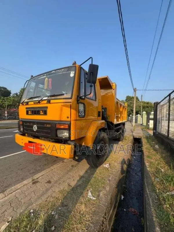 Ashok-Leyland Cargo 2017 Lorry (Used)