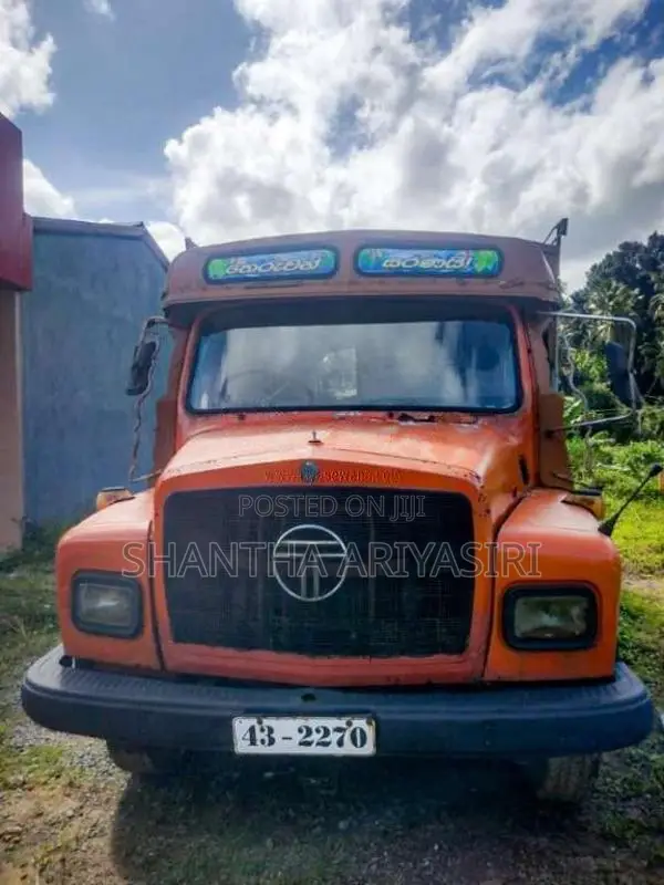 Tata 1210 1992 Lorry (Used)