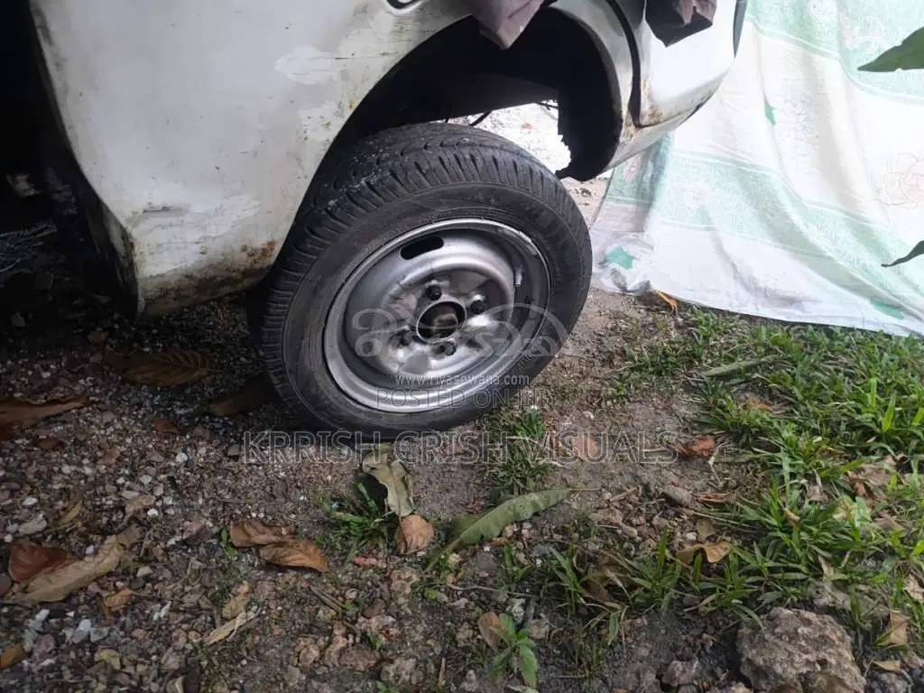 Tata Dimo Batti 2012 Lorry (Used)