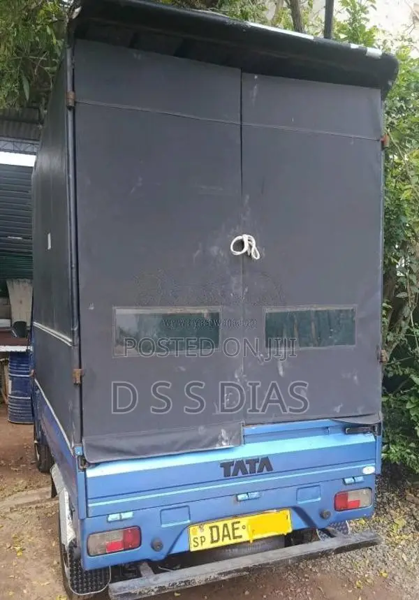 Tata Dimo Batta 2016 Lorry (Used)