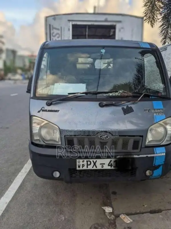 Mahindra Maxximo 2014 Lorry (Used)