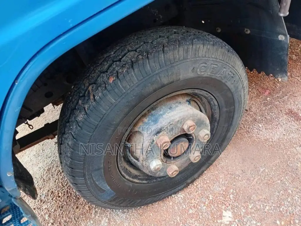 Mazda Titan 1993 Lorry (Used)