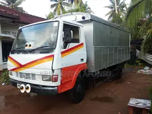 Tata 709 1995 Lorry (Used)