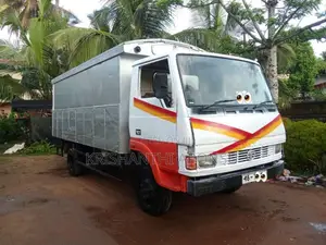 Tata 709 1995 Lorry (Used)