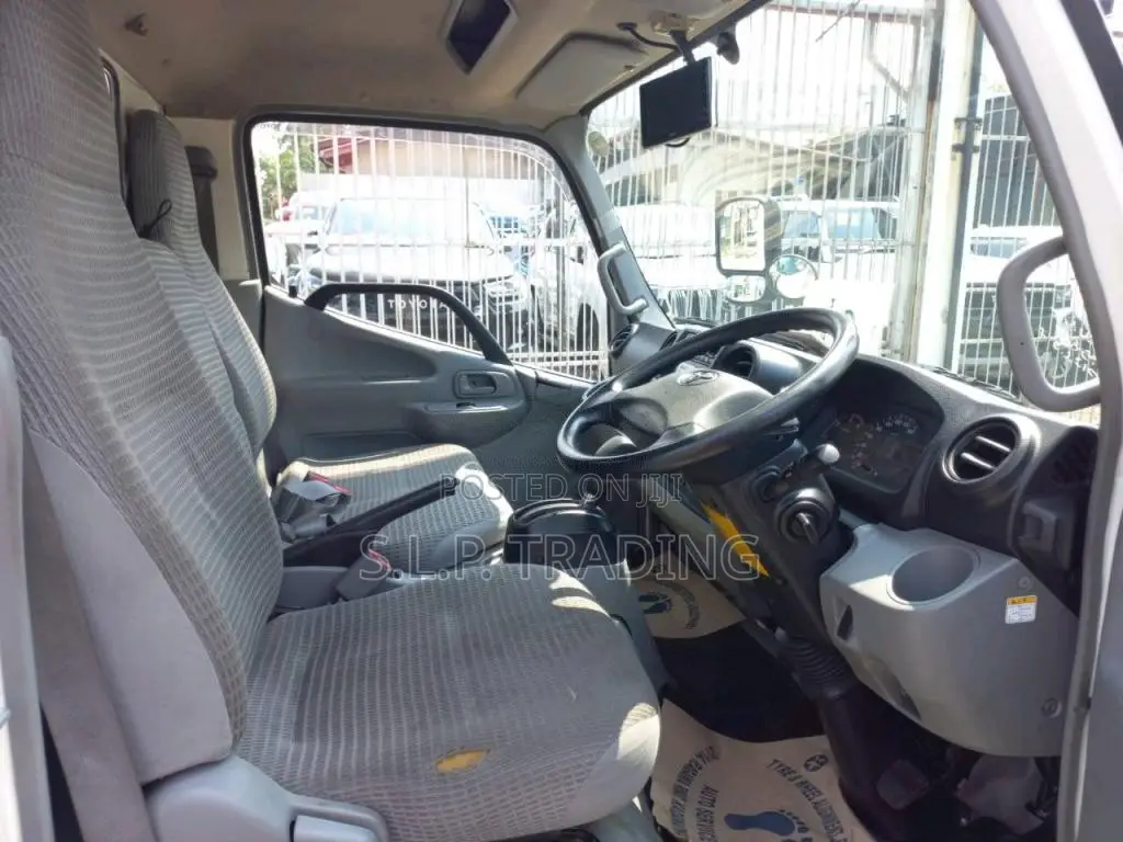 Isuzu ELF 2016 Lorry Unregistered (Recondition)