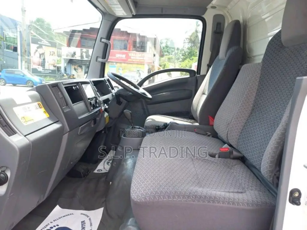 Isuzu ELF 2018 Lorry Unregistered (Recondition)