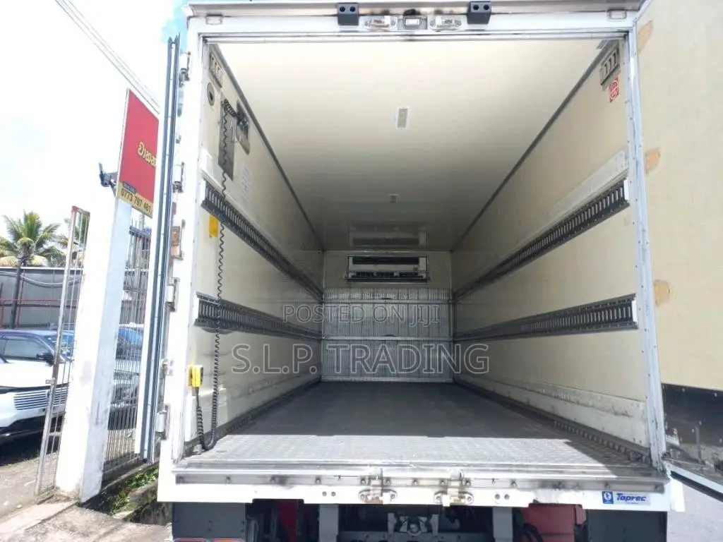 Isuzu Forward 2017 Lorry Unregistered (Recondition)