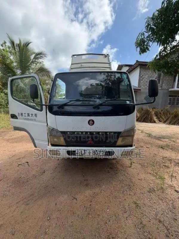 Mitsubishi Canter 2004 Lorry (Used)