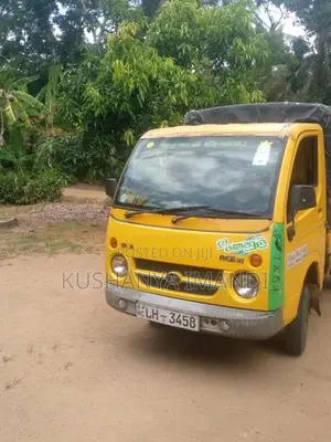 Tata Dimo Batti 2010 Lorry (Used)