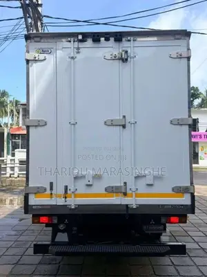 Mitsubishi Fuso 2017 Lorry Unregistered (Recondition)