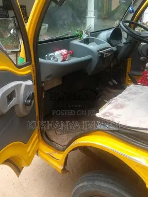 Tata Dimo Batti 2010 Lorry (Used)