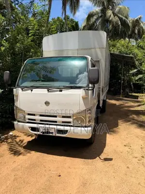 Nissan Atlas 350 1995 Lorry (Used)
