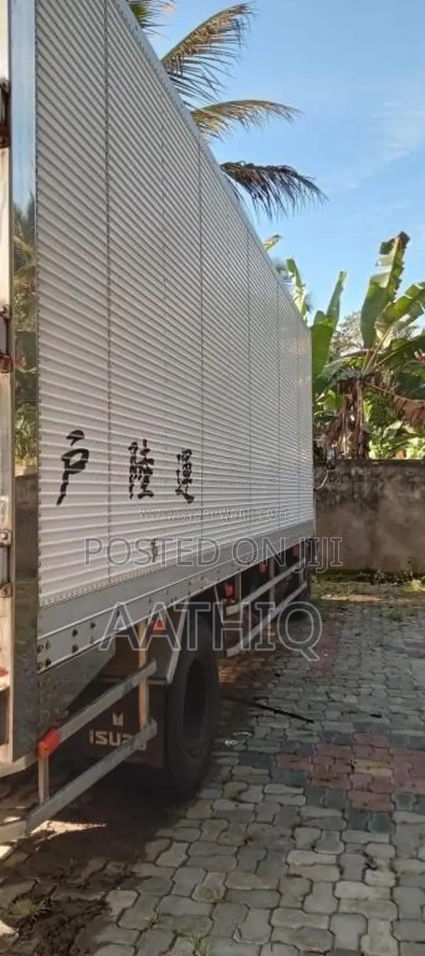 Isuzu Isuzu 2000 Lorry (Used)