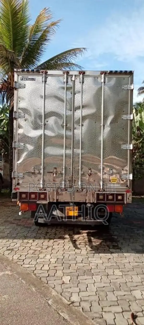 Isuzu Isuzu 2000 Lorry (Used)
