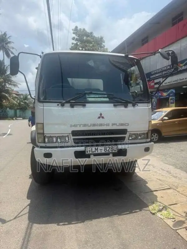 Mitsubishi Fuso 2014 Lorry (Used)