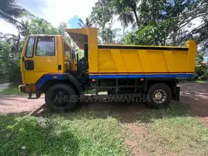 Ashok-Leyland Tipper 2017 Lorry (Used)