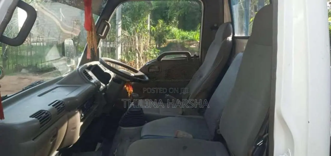 Isuzu ELF 1979 Lorry (Used)
