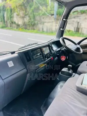 Isuzu ELF 2012 Lorry (Used)
