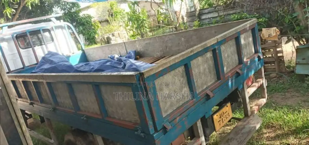 Isuzu ELF 1979 Lorry (Used)