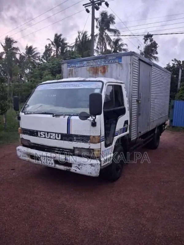 Isuzu ELF 1993 Lorry (Used)