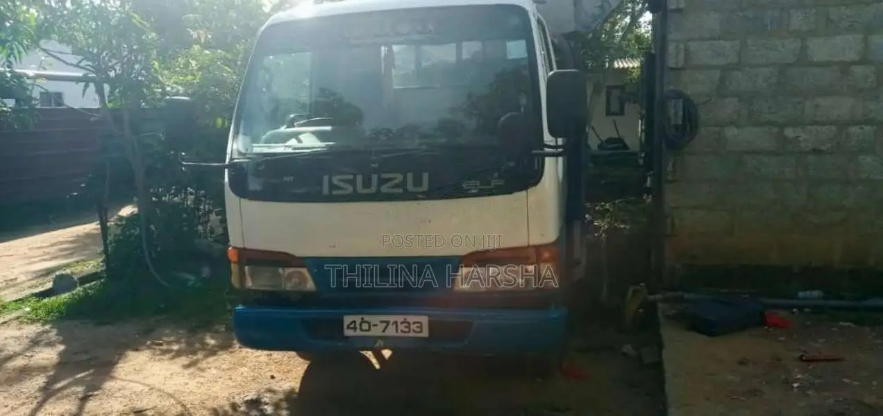 Isuzu ELF 1979 Lorry (Used)