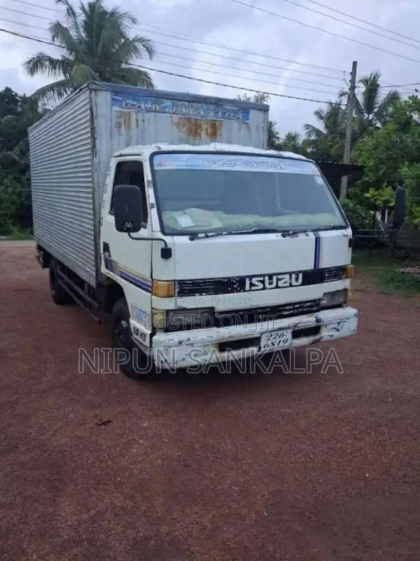 Isuzu ELF 1993 Lorry (Used)
