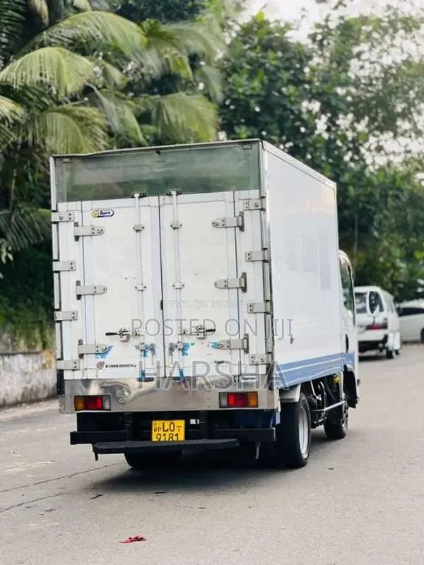 Isuzu ELF 2012 Lorry (Used)