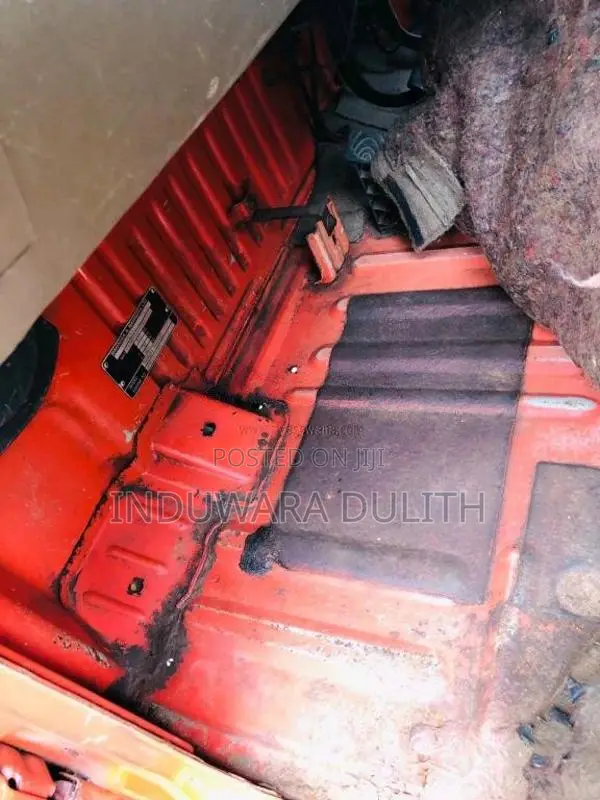 Mahindra Maxximo 2012 Lorry (Used)