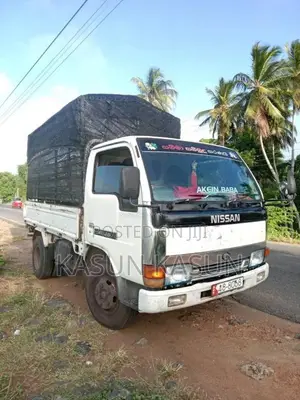 Nissan Atlas 1996 Lorry (Used)