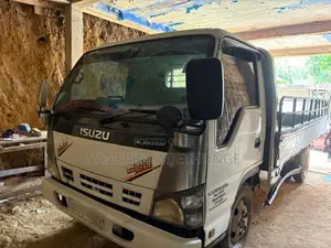 Isuzu 4HL1 2005 Lorry (Used)