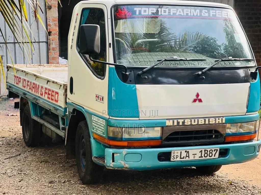 Mitsubishi Canter 2005 Lorry (Used)