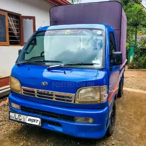 Daihatsu Hijet S200 2002 Lorry (Used)