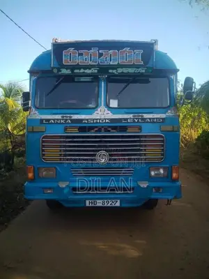 Ashok-Leyland Comet Super 2003 Lorry (Used)