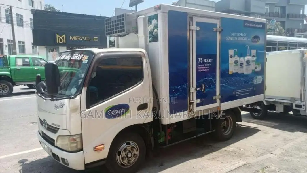 HINO Dutro 2012 Lorry (Used)