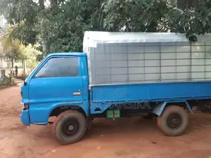 Isuzu ELF 250 1980 Lorry (Used)