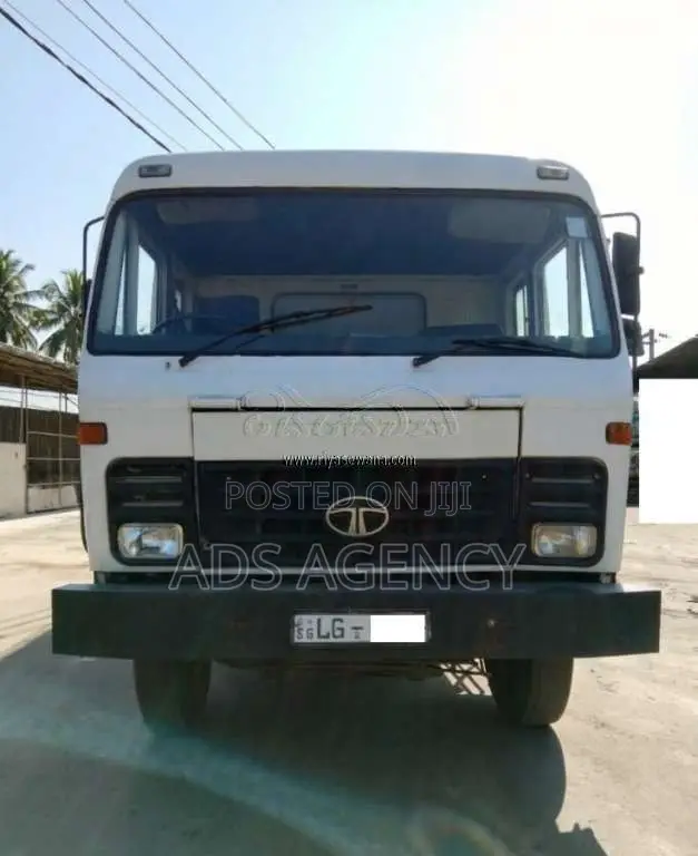 Tata LPT 2516 2008 Lorry (Used)