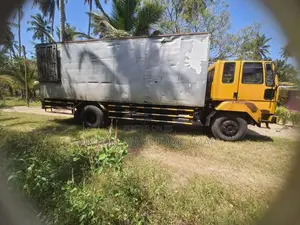 Ashok-Leyland 1618 2010 Lorry (Used)