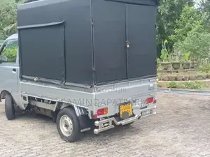 Daihatsu Hijet 2018 Lorry (Used)