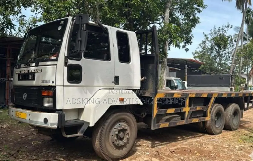 Ashok-Leyland Taurus 2518 Ten Wheel 2018 Lorry (Used)