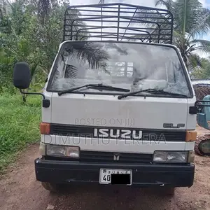 Isuzu ELF 1977 Lorry (Used)