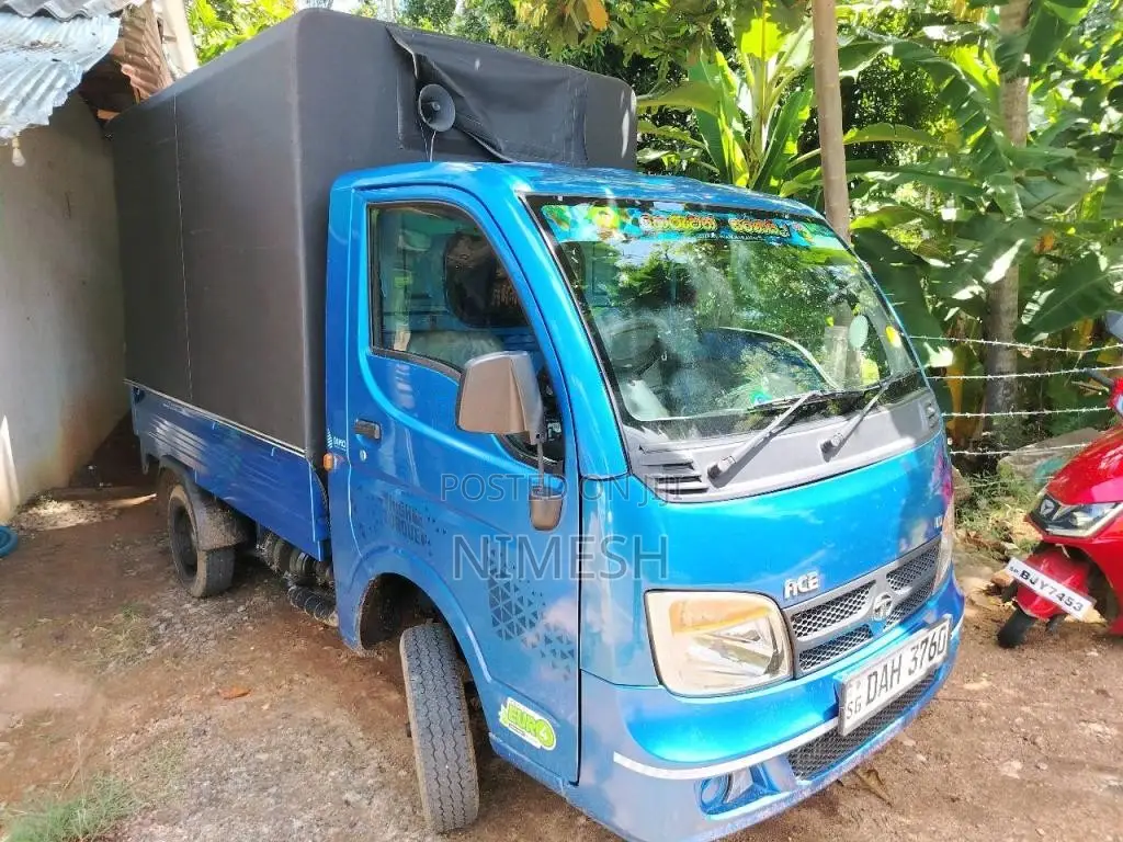 Tata Dimo Batta 2019 Lorry (Used)
