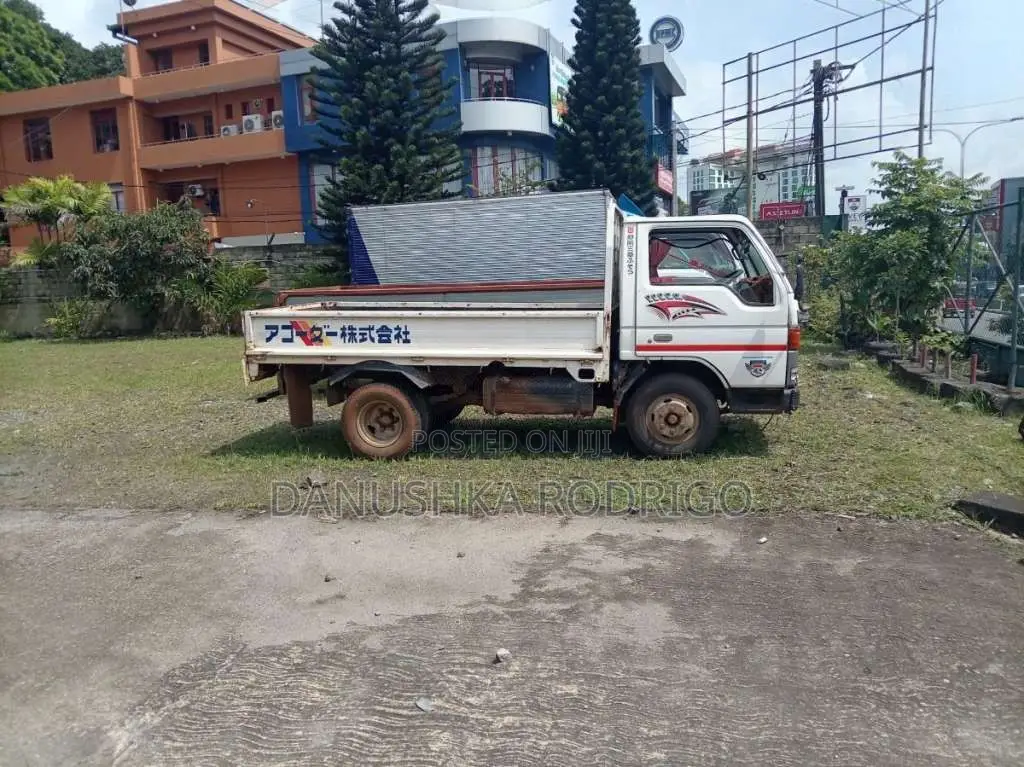 Mazda Titan 1994 Lorry (Used)