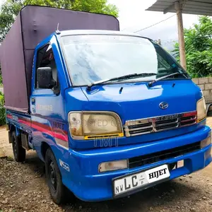 Daihatsu Hijet S200 2002 Lorry (Used)