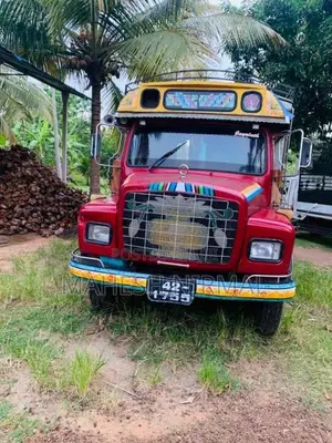 Tata 1210 1988 Lorry (Used)