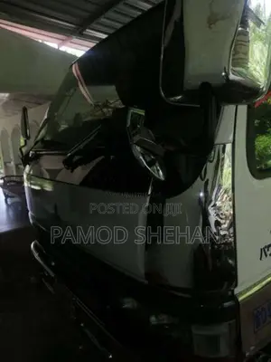 Mitsubishi Canter 1999 Lorry (Used)