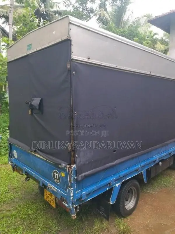 Toyota Dyna 1997 Lorry (Used)