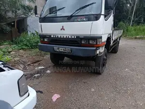 Mitsubishi Canter 2003 Lorry (Used)